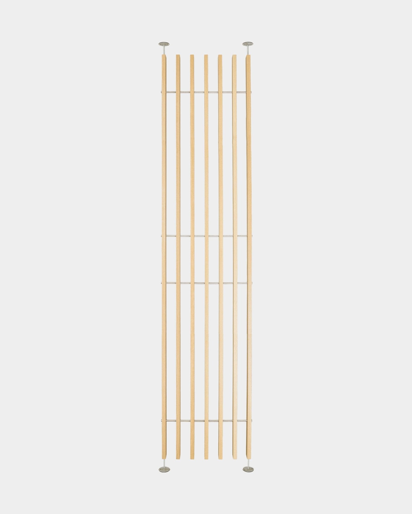 The Embrace BM1 room divider by WoodUpp, adjustable 286–302 cm, features Nordic oak veneer slats with metal supports and tool-free, drill-free installation.